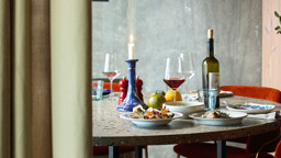 Klub Dahl: Spis ekstra billigt med rabat fra Early Bird. Hos Early Bird finder du over 150 populære restauranter, take away-steder og barer i København og Aarhus. Se mere på BD.dk