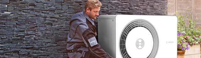 Bosch Varme Installatoer I Arbejde 3616X2036px